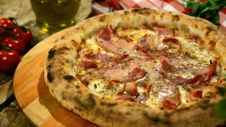 pizzaria curitiba Armazém Colônia Forneria & Pizzaria Napoletana