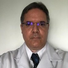 especialista em medicina interna manaus Dr. Helder Magarao Schramm